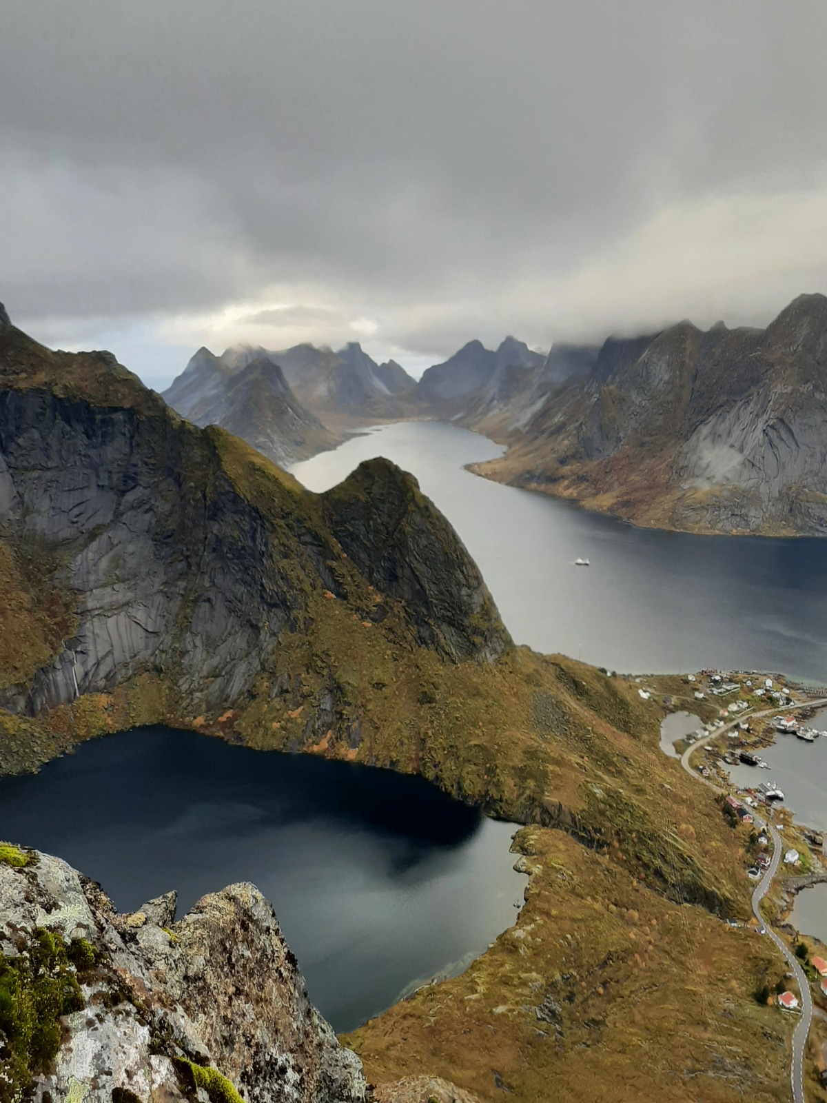 View from Reinebringen